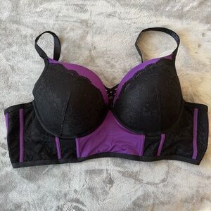 Torrid Curve Longline Lace Bra 50B Black & Purple
